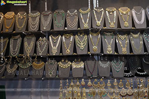 Hi Life Exhibition: October Special Fashion Edition Launch