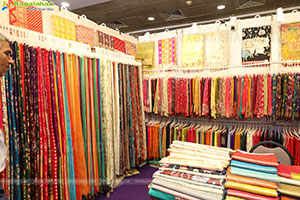 Hi Life Exhibition: October Special Fashion Edition Launch