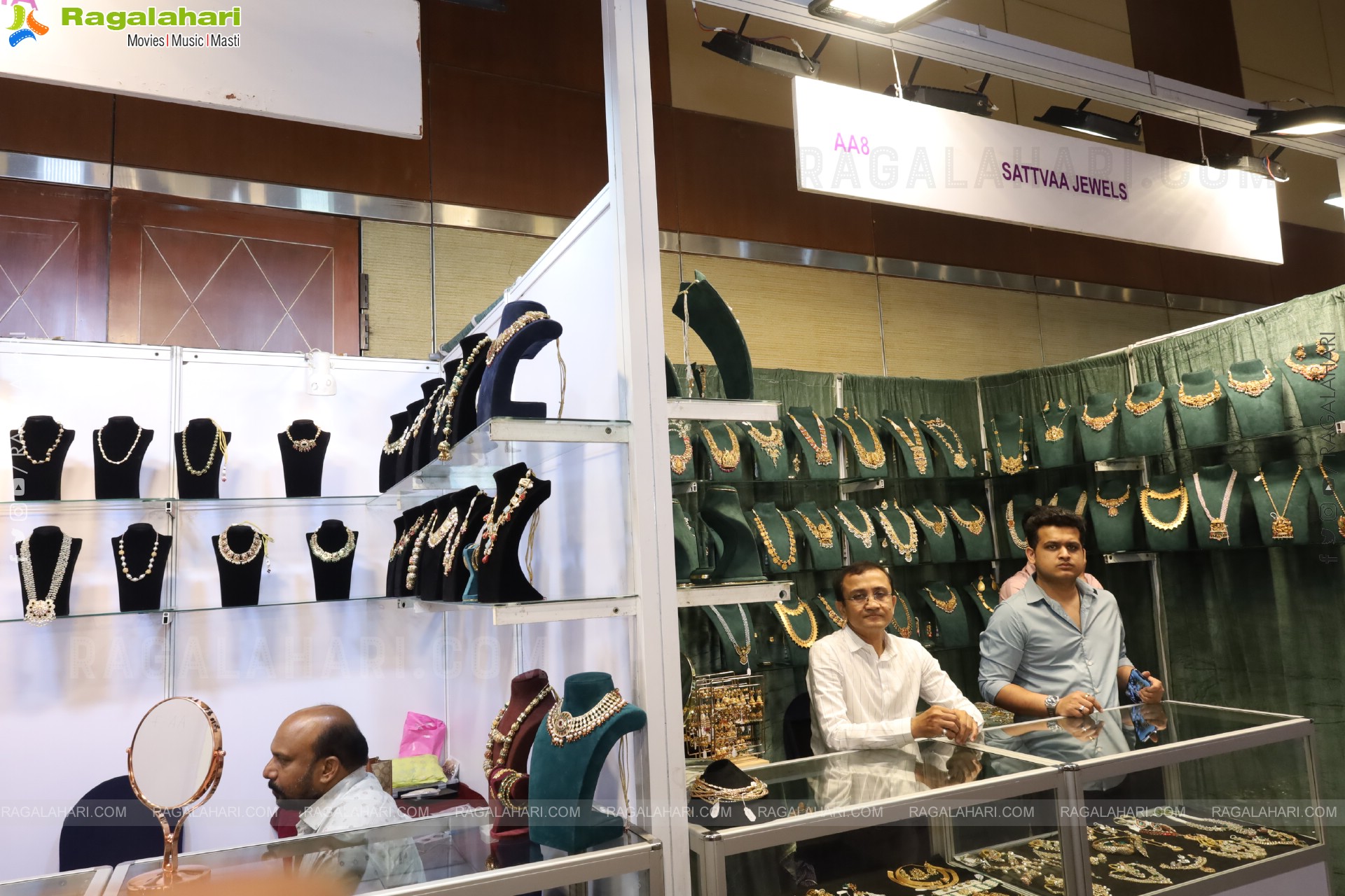 Hi Life Exhibition: October Special Fashion Edition Launch, Hyderabad