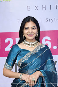 Hi Life Exhibition: October Special Fashion Edition Launch