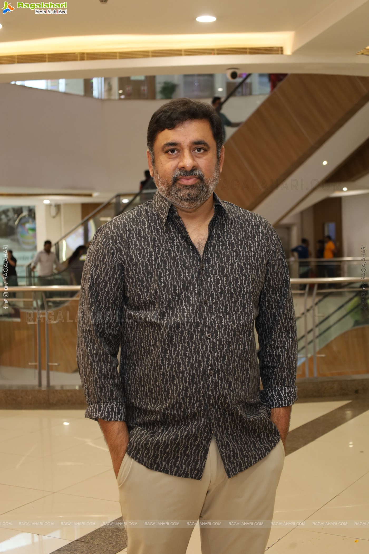 Director Sukumar Launches Sharetea at Inorbit Mall, Hyderabad