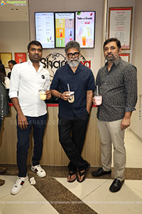 Director Sukumar Launches Sharetea at Inorbit Mall, Hyd
