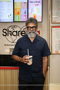 Director Sukumar Launches Sharetea at Inorbit Mall, Hyd