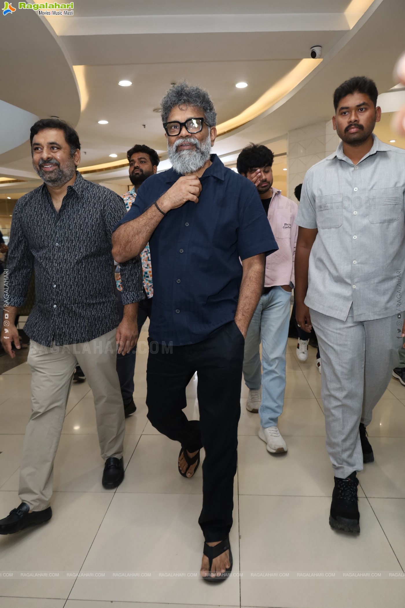 Director Sukumar Launches Sharetea at Inorbit Mall, Hyderabad