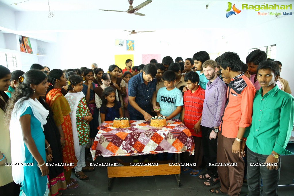 Harshit and Joshitha (Boyapati Srinu Kids) Birthday Celebrations 2016 at Sai Junior College for Visually Challenged