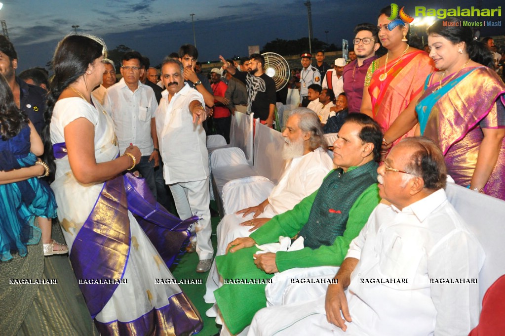 Mohan Babu 40 Years Celebrations at Vizag