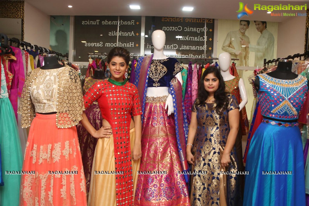 Yamini Bhaskar launches Ambara Designer Collections