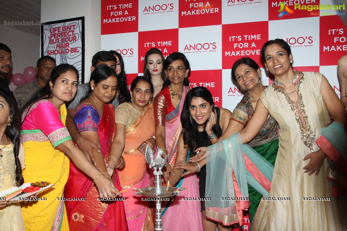 Dhanya Balakrishna launches Anoos Salon & Clinic at Kompally, Hyderabad