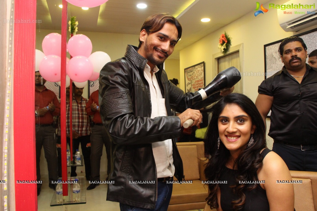 Dhanya Balakrishna launches Anoos Salon & Clinic at Kompally, Hyderabad