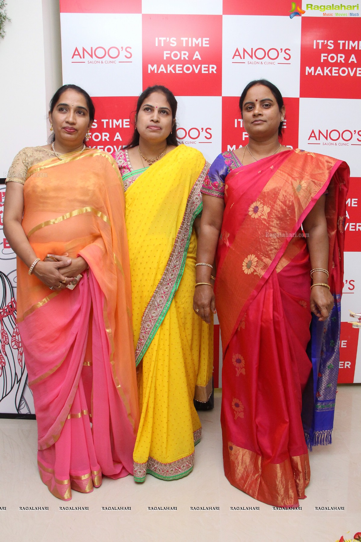 Dhanya Balakrishna launches Anoos Salon & Clinic at Kompally, Hyderabad