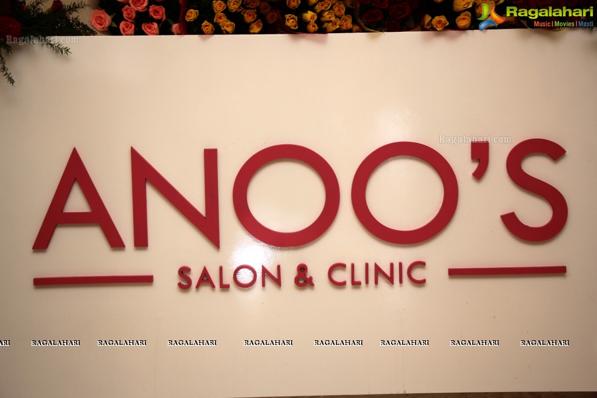 Ritu Varma launches Anoo's Salon and Clinic at Madinaguda, Hyderabad