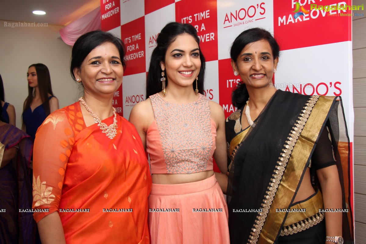 Ritu Varma launches Anoo's Salon and Clinic at Madinaguda, Hyderabad