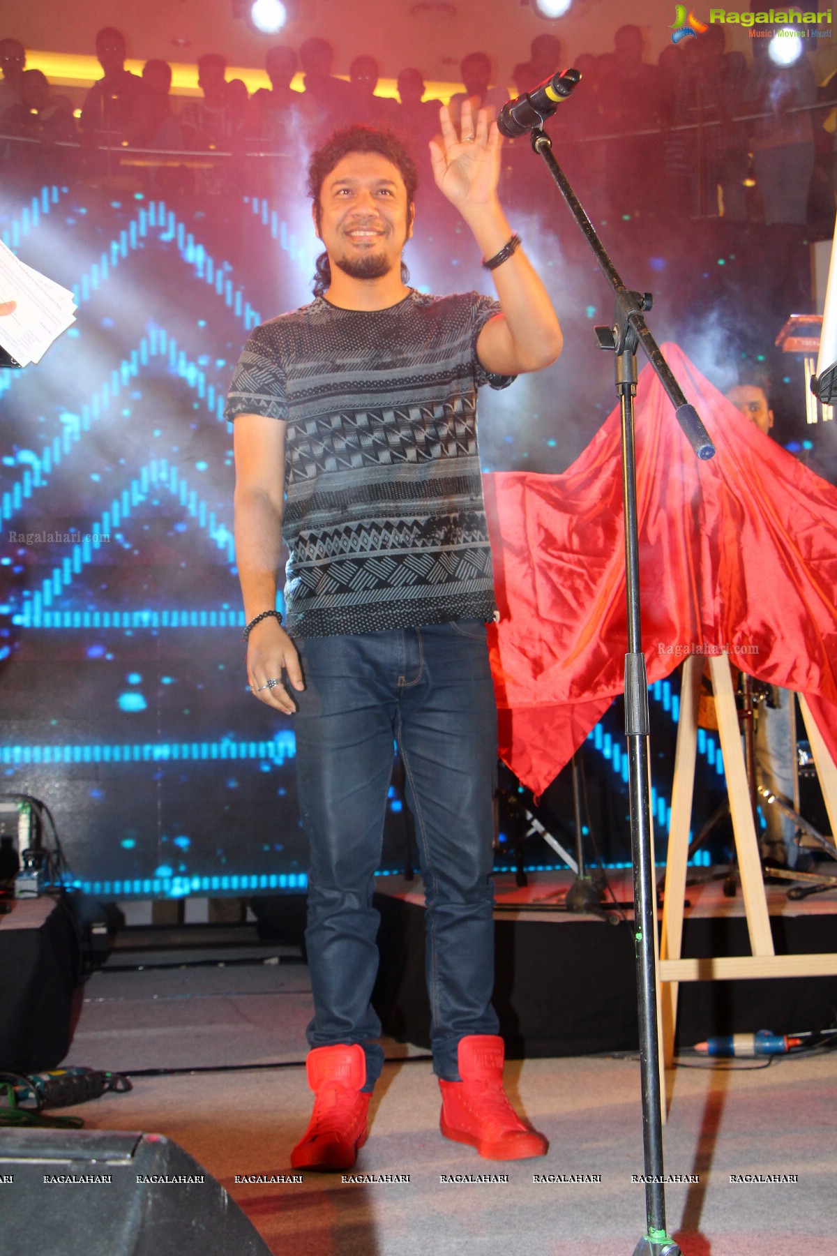 Forum Rocks Live - A Concert by Papon (Angaraag Mahanta) and his band East India Company at Forum Sujana Mall, Hyderabad