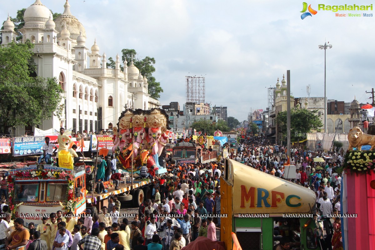 Ganesh Visarjan 2016, Hyderabad (Set 1)