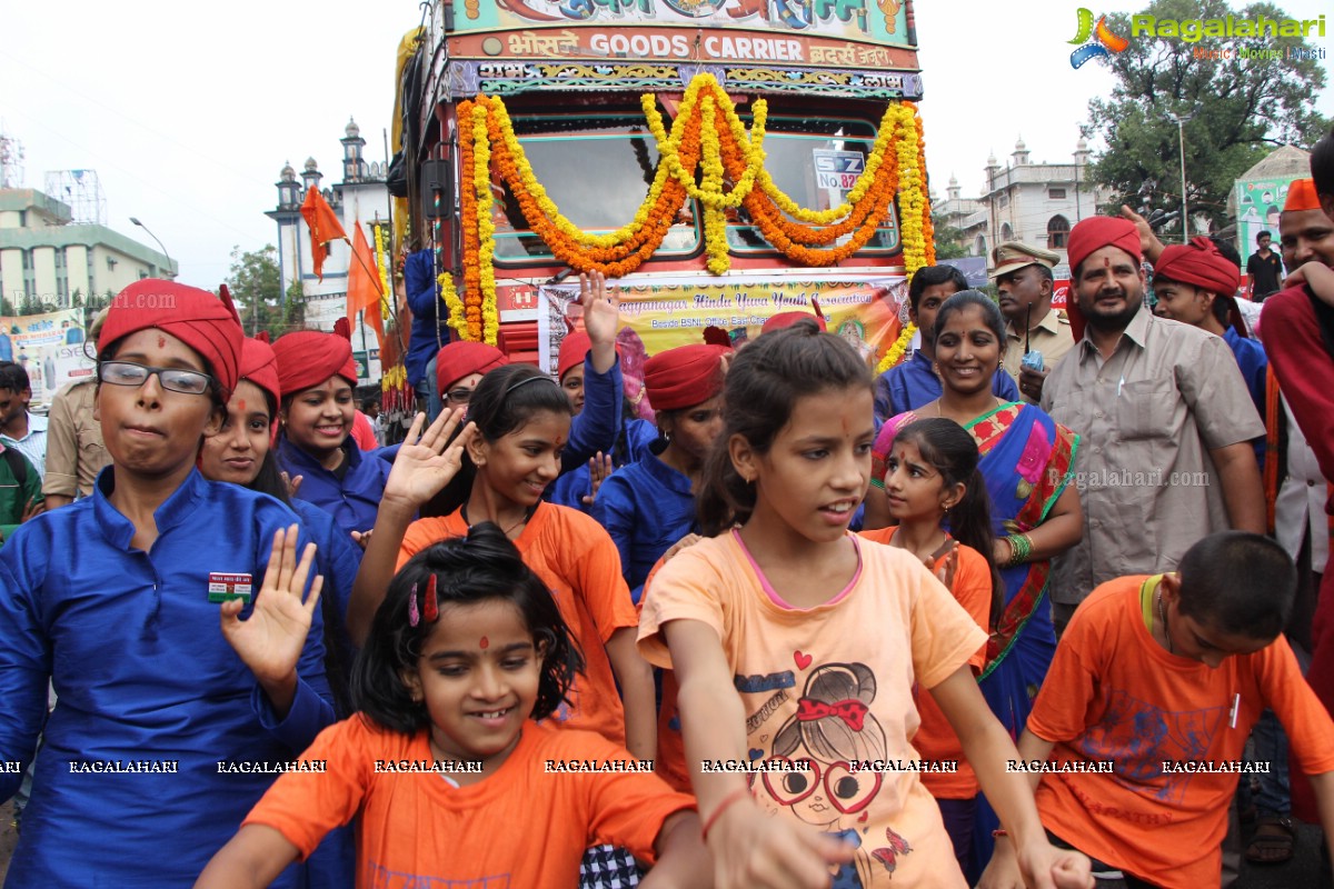 Ganesh Visarjan 2016, Hyderabad (Set 1)