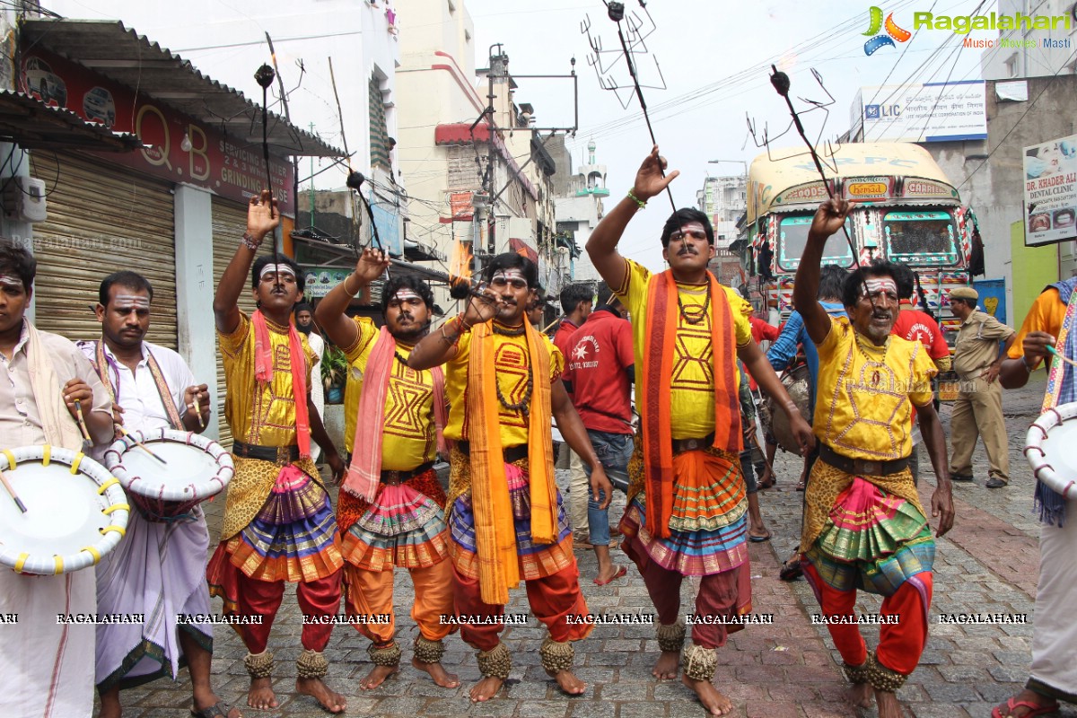 Ganesh Visarjan 2016, Hyderabad (Set 1)