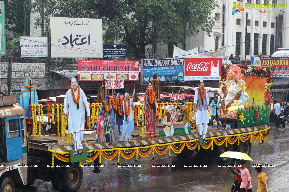 Ganesh Visarjan 2016, Hyderabad (Set 1)