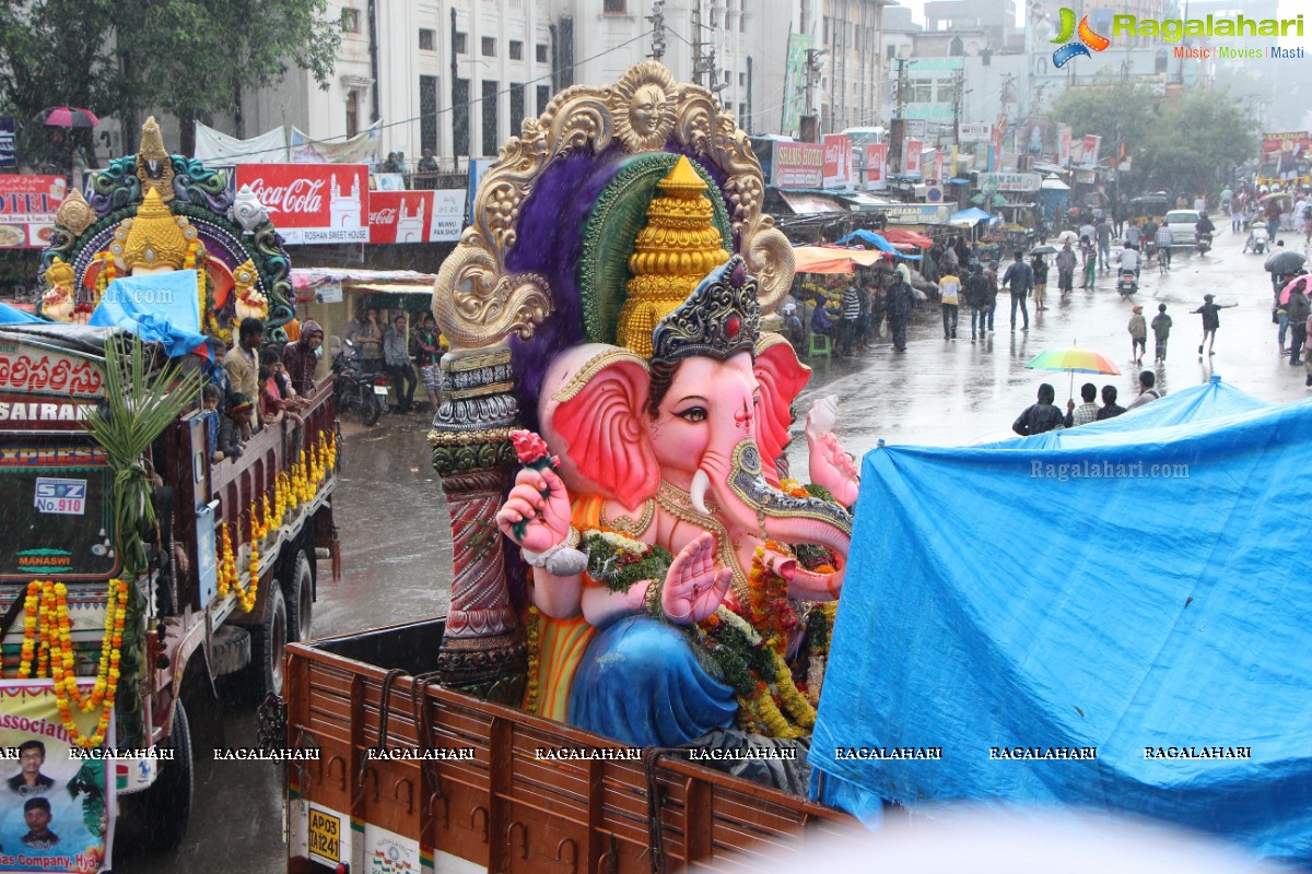 Ganesh Visarjan 2016, Hyderabad (Set 1)