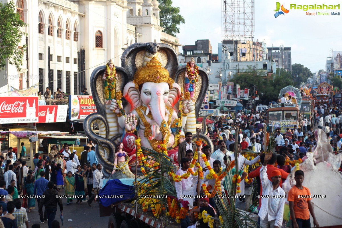 Ganesh Visarjan 2016, Hyderabad (Set 1)