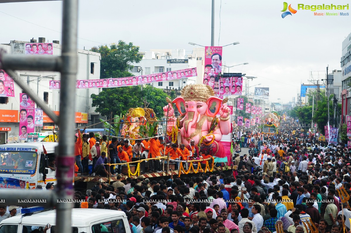 Ganesh Visarjan 2016, Hyderabad (Set 1)