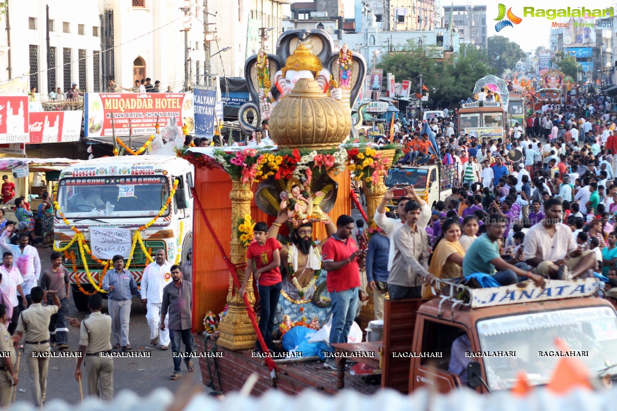 Ganesh Visarjan 2016, Hyderabad (Set 1)