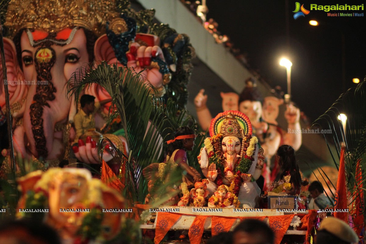 Ganesh Visarjan 2016, Hyderabad (Set 2)