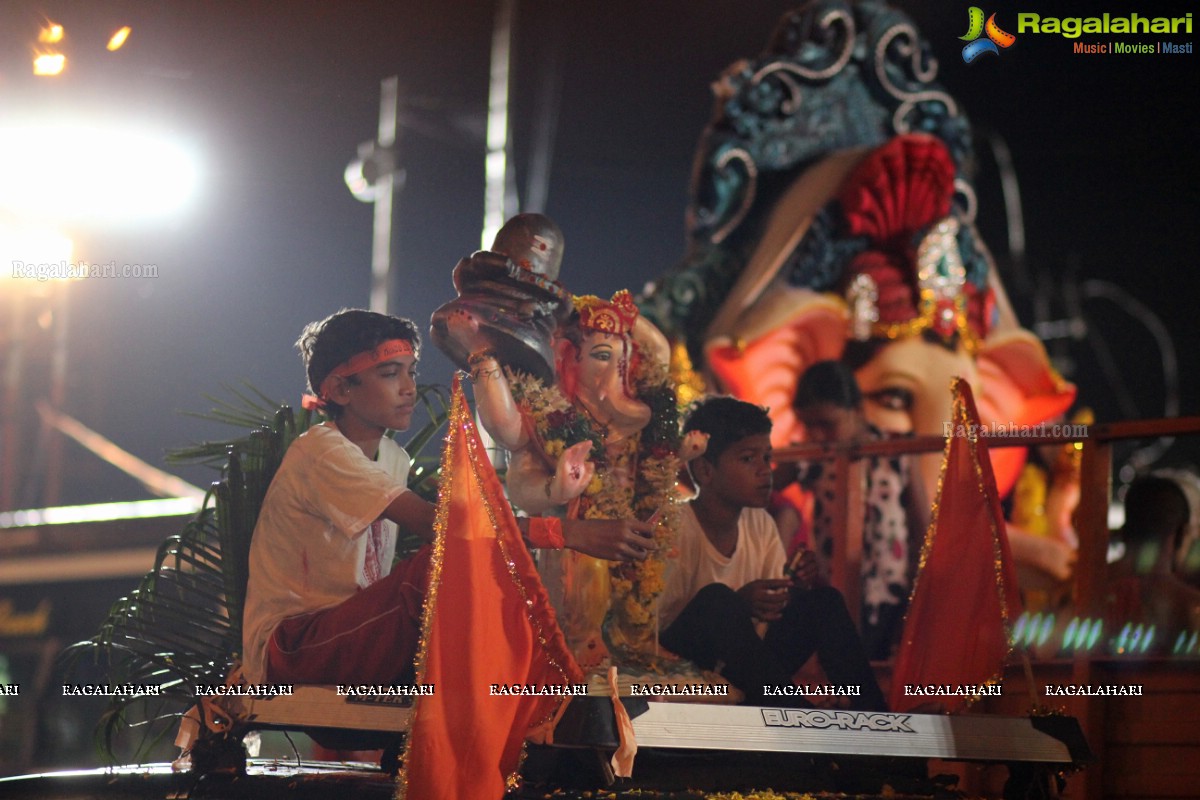 Ganesh Visarjan 2016, Hyderabad (Set 2)