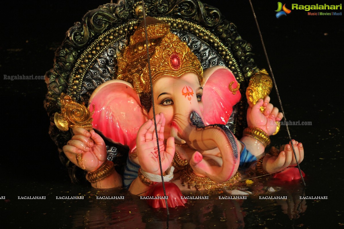 Ganesh Visarjan 2016, Hyderabad (Set 2)