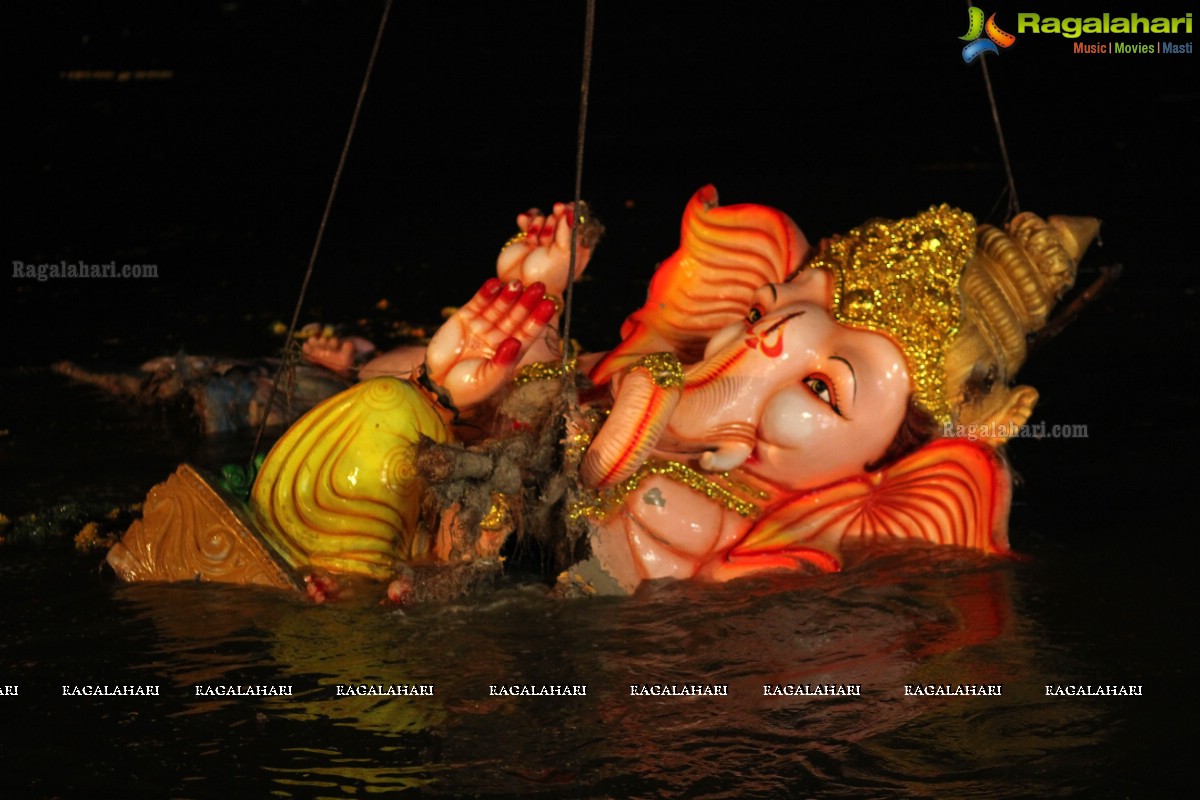 Ganesh Visarjan 2016, Hyderabad (Set 2)