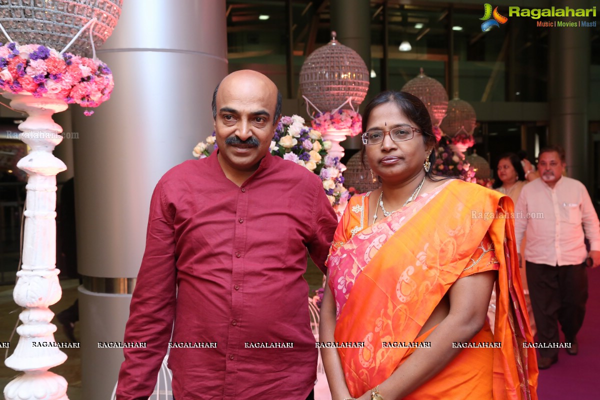 Grand Wedding Reception of Jayesh Mulani-Sonu Khitri at HICC, Novotel, Hyderabad