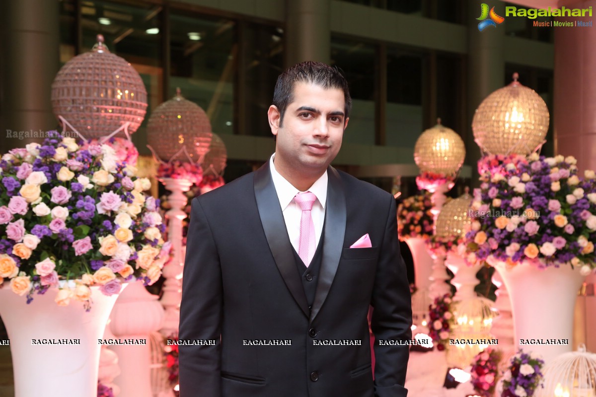 Grand Wedding Reception of Jayesh Mulani-Sonu Khitri at HICC, Novotel, Hyderabad