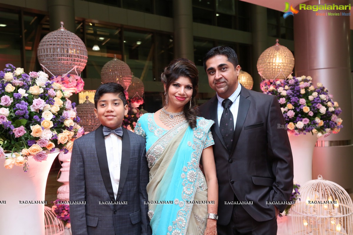 Grand Wedding Reception of Jayesh Mulani-Sonu Khitri at HICC, Novotel, Hyderabad