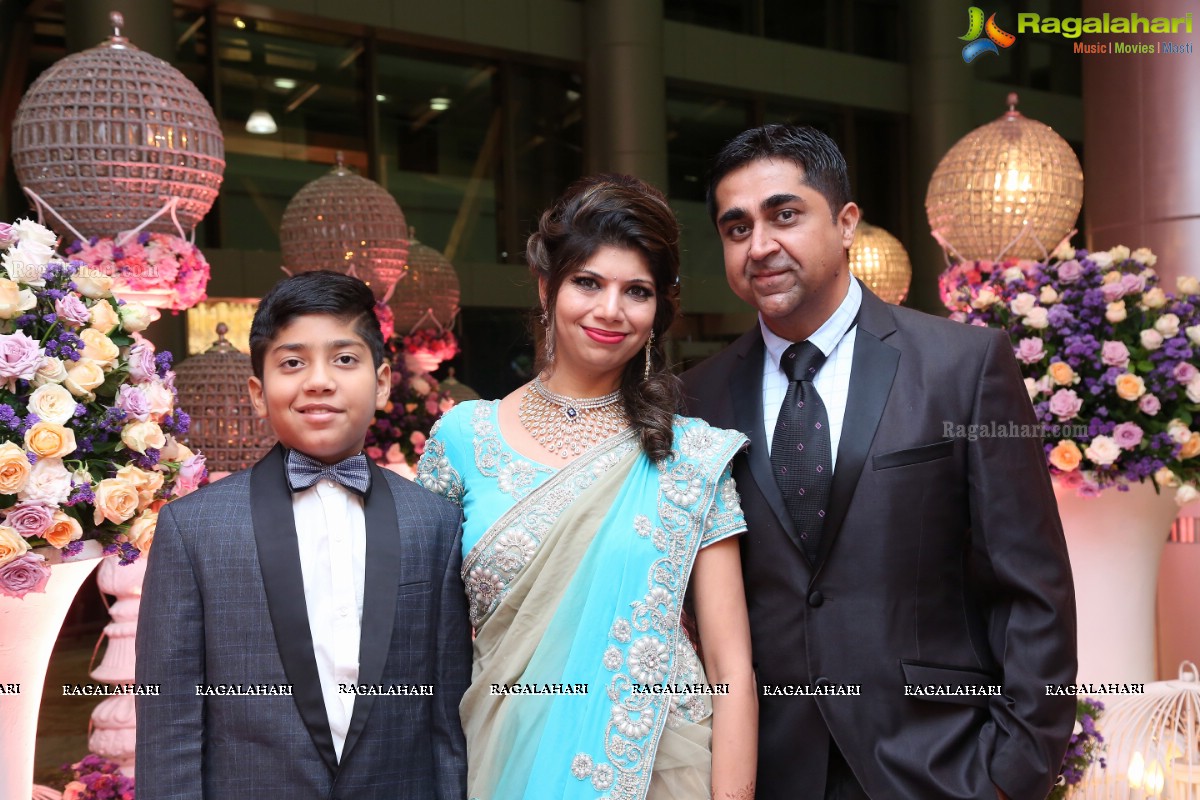 Grand Wedding Reception of Jayesh Mulani-Sonu Khitri at HICC, Novotel, Hyderabad