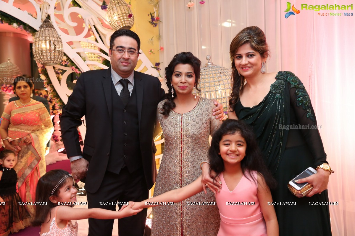 Grand Wedding Reception of Jayesh Mulani-Sonu Khitri at HICC, Novotel, Hyderabad