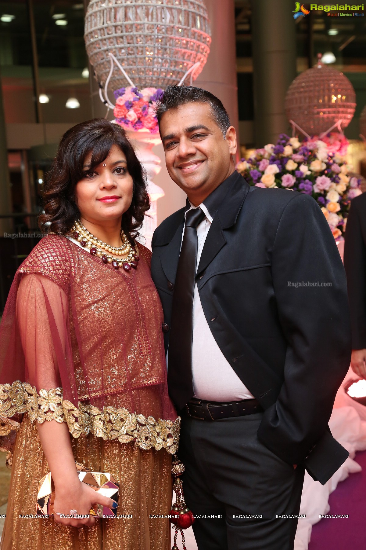 Grand Wedding Reception of Jayesh Mulani-Sonu Khitri at HICC, Novotel, Hyderabad