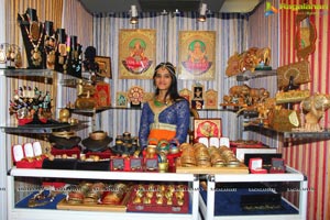 Jyotii Sethi Hi-Life Luxury Exhibition HICC