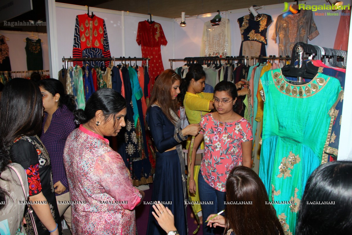 Jyotii Sethi launches Hi-Life Luxury Exhibition at HICC, Hyderabad