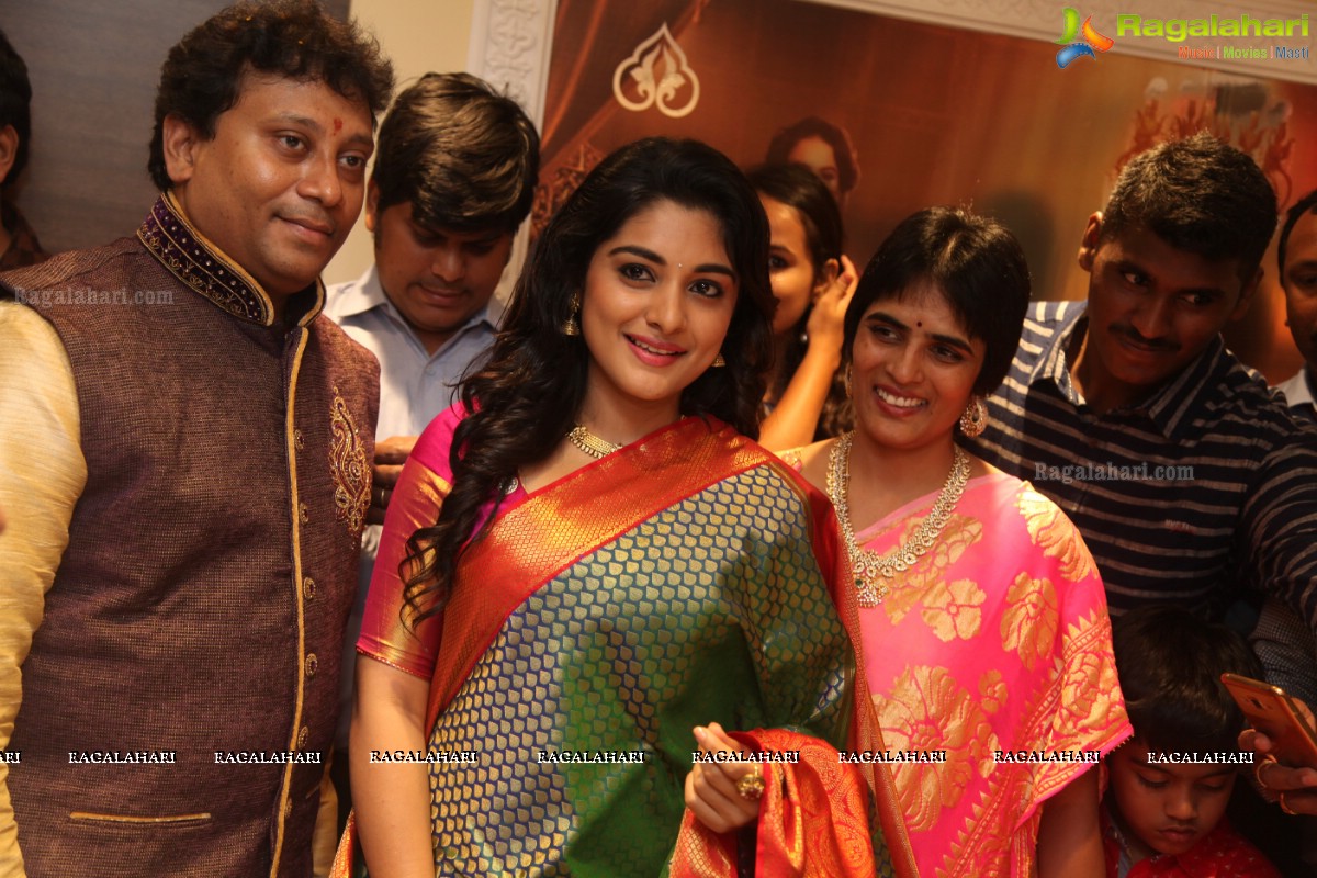 Grand Launch of Kalamandir in Vizag