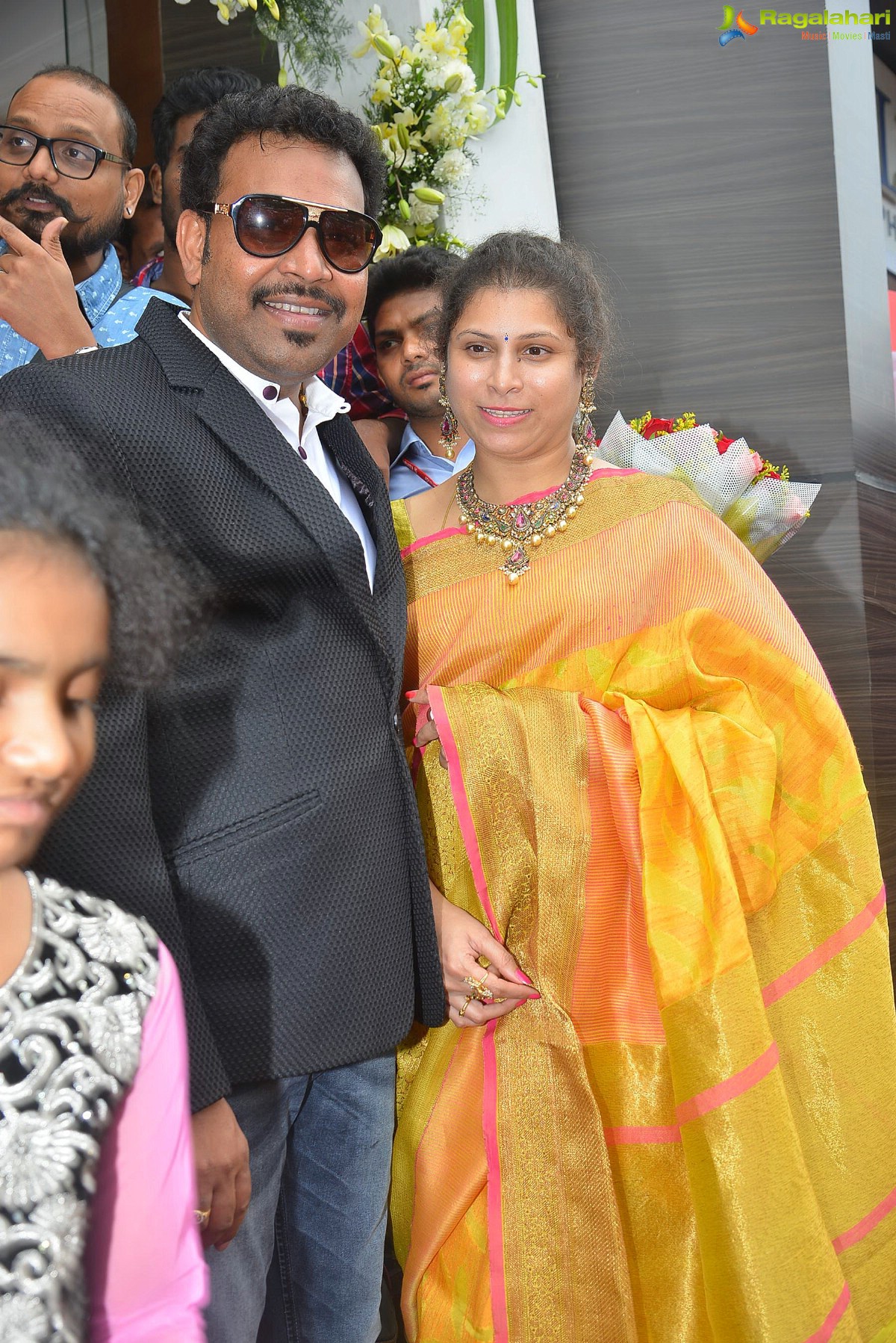 Grand Launch of Kalamandir in Vizag