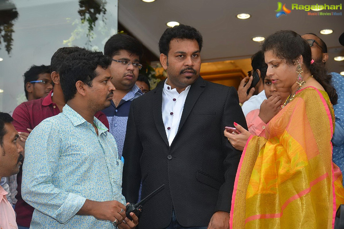 Grand Launch of Kalamandir in Vizag