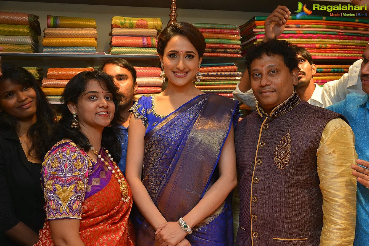 Grand Launch of Kalamandir in Vizag