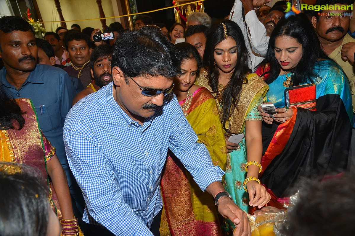 Grand Launch of Kalamandir in Vizag