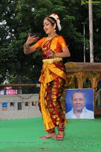 Kalavedika Swarnotsava Vedukalu