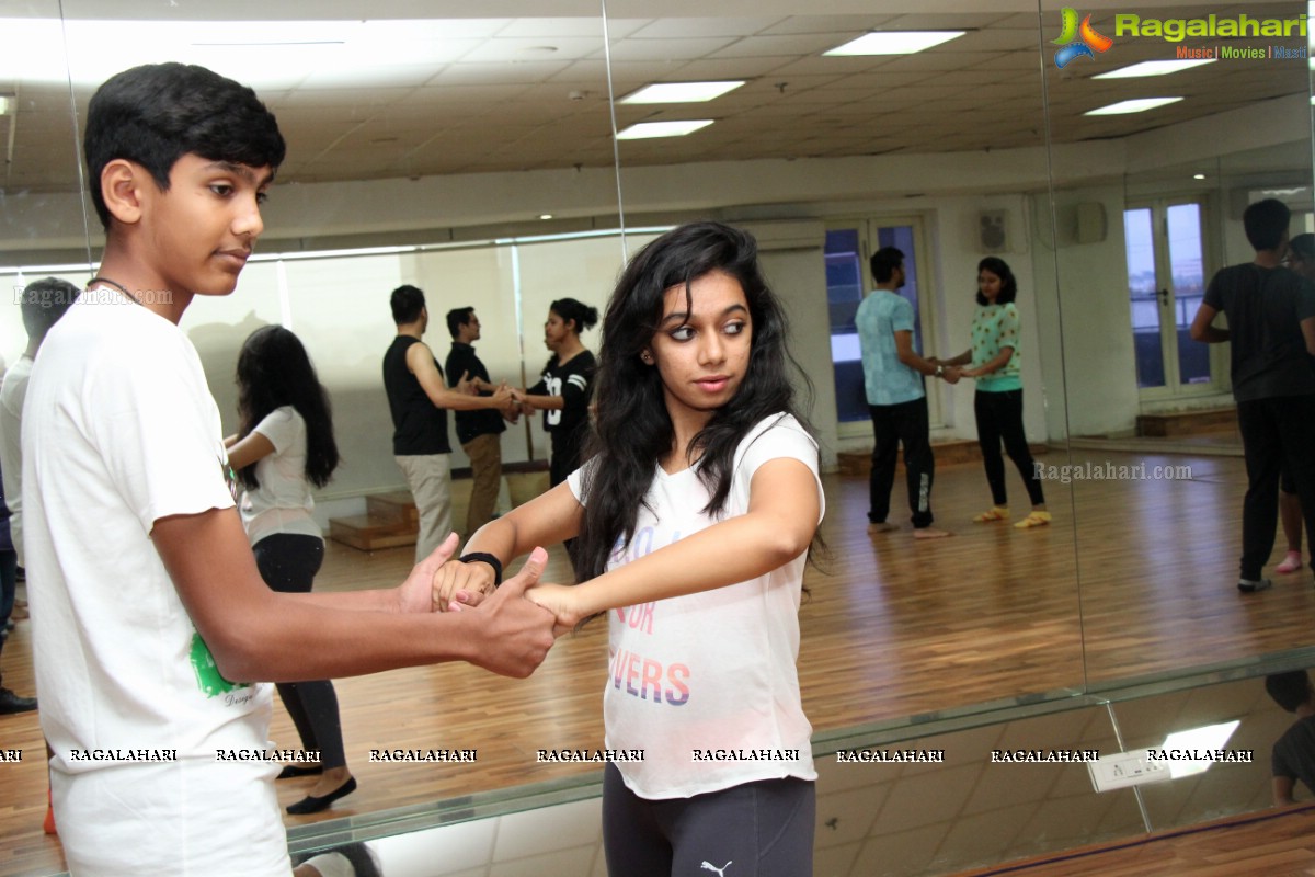 Latin Dance Boot Camp by Abhishek Singh & Nidhi Agarwal at GRYCS