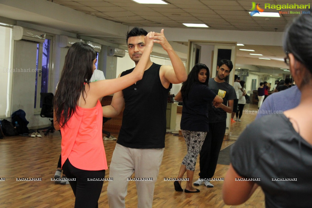 Latin Dance Boot Camp by Abhishek Singh & Nidhi Agarwal at GRYCS