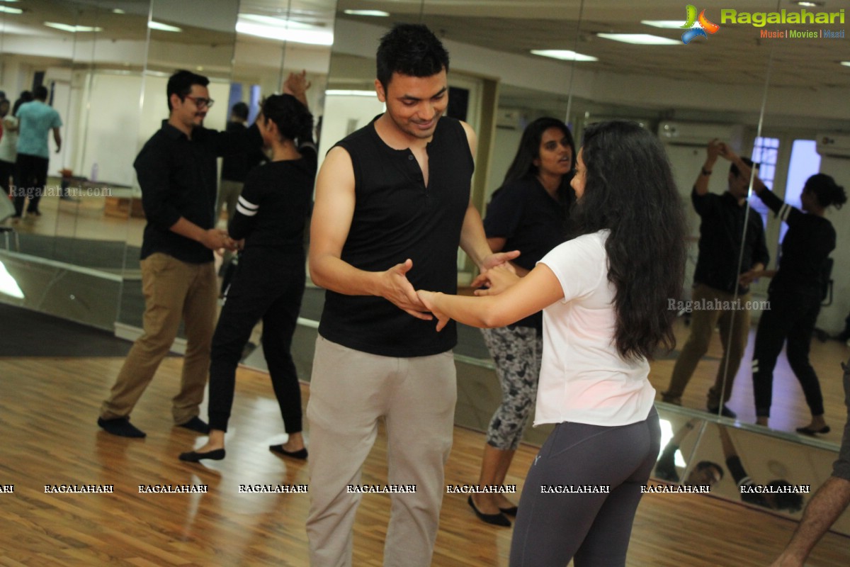 Latin Dance Boot Camp by Abhishek Singh & Nidhi Agarwal at GRYCS