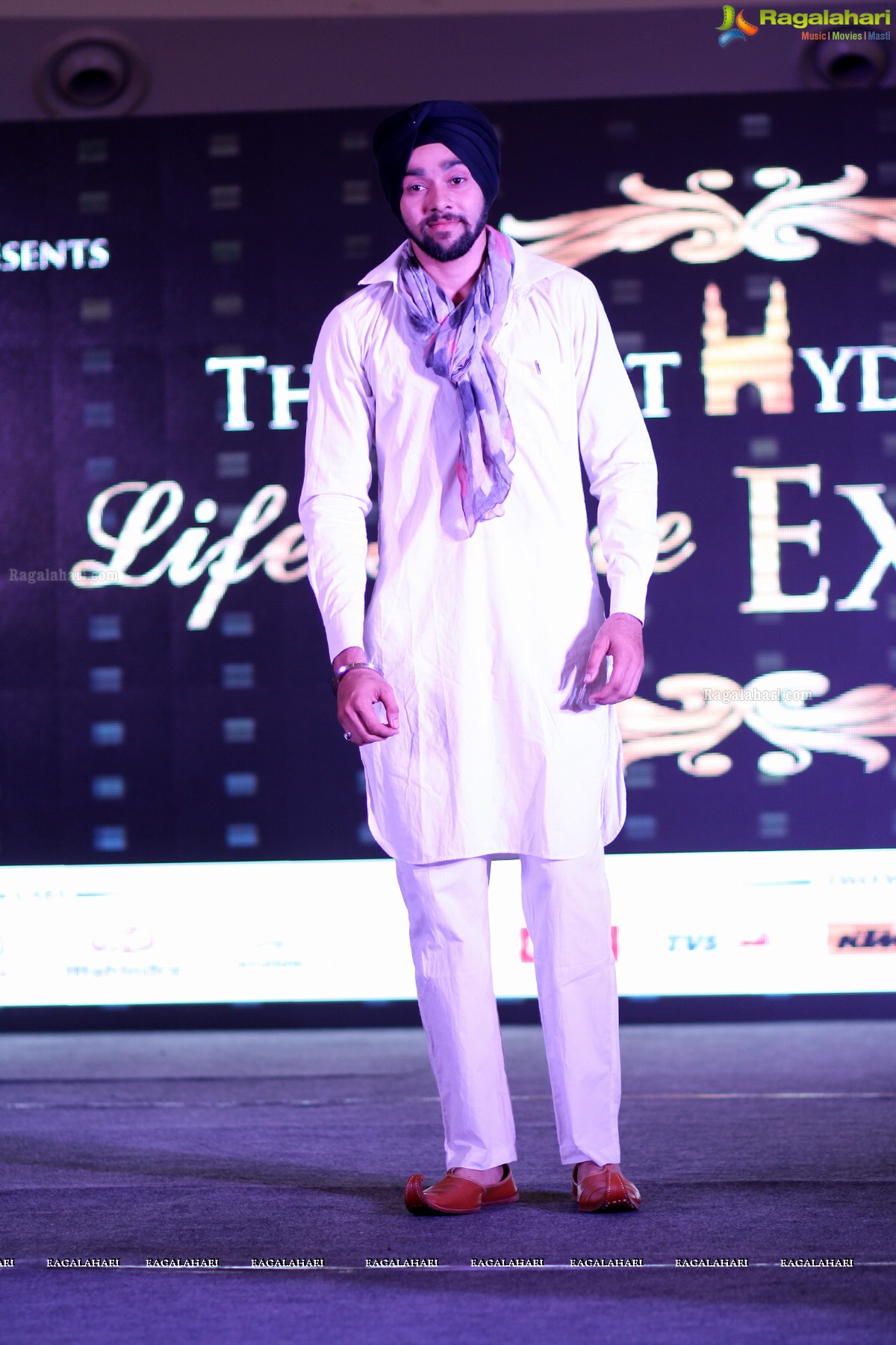 V Star Entertainment and SIPL Lifestyle Expo 2016 Fashion Show at Forum Sujana Mall, Hyderabad