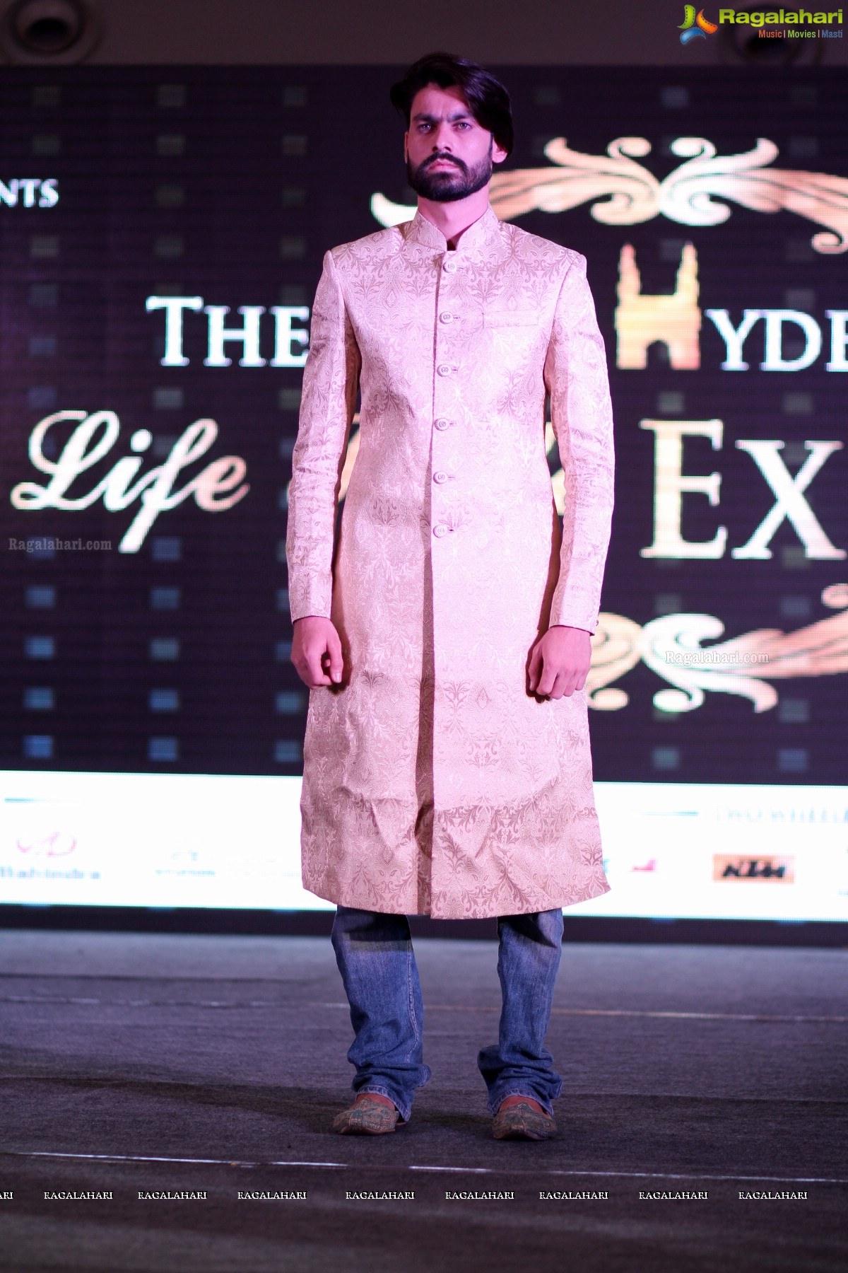 V Star Entertainment and SIPL Lifestyle Expo 2016 Fashion Show at Forum Sujana Mall, Hyderabad