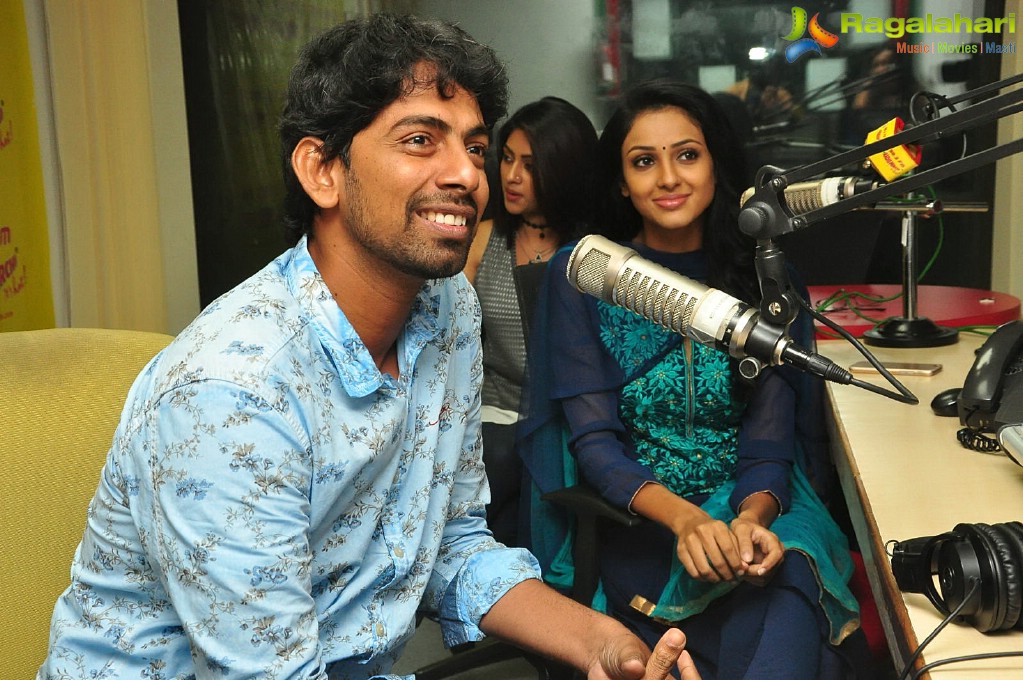 Majnu Team at Radio Mirchi, Hyderabad