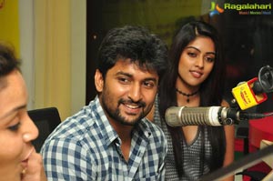 Majnu Radio Mirchi